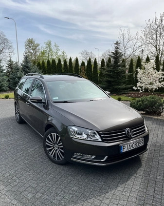 Volkswagen Passat cena 41500 przebieg: 218500, rok produkcji 2014 z Jarocin małe 67